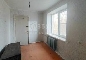 4-к квартира, вторичка, 63м2, 5/5 этаж