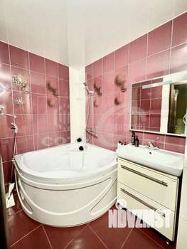 2-к квартира, вторичка, 65м2, 2/17 этаж