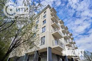 2-к квартира, вторичка, 72м2, 5/6 этаж
