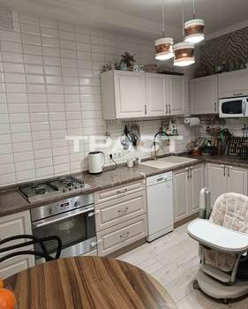 2-к квартира, вторичка, 67м2, 4/5 этаж