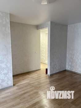 2-к квартира, вторичка, 43м2, 1/5 этаж