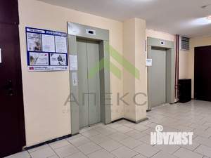 2-к квартира, вторичка, 64м2, 1/17 этаж