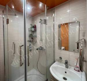 3-к квартира, вторичка, 63м2, 9/9 этаж