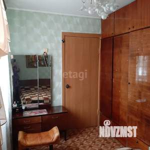 4-к квартира, вторичка, 63м2, 3/5 этаж