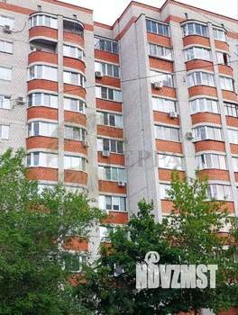 2-к квартира, вторичка, 64м2, 1/10 этаж
