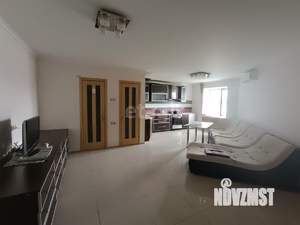 2-к квартира, вторичка, 63м2, 9/16 этаж