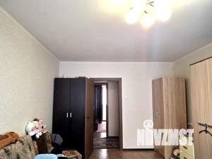 2-к квартира, вторичка, 54м2, 1/10 этаж