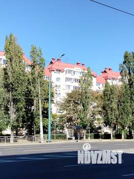 4-к квартира, вторичка, 132м2, 8/8 этаж