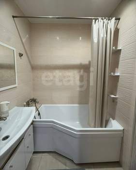 1-к квартира, вторичка, 42м2, 13/18 этаж