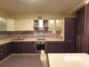 3-к квартира, вторичка, 110м2, 4/17 этаж