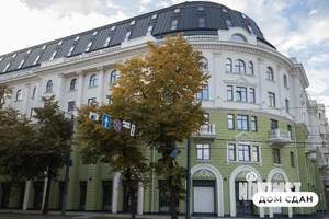 4-к квартира, вторичка, 157м2, 8/8 этаж