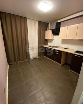 2-к квартира, вторичка, 55м2, 1/10 этаж
