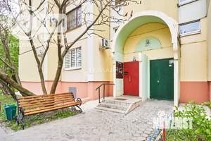3-к квартира, вторичка, 90м2, 3/10 этаж