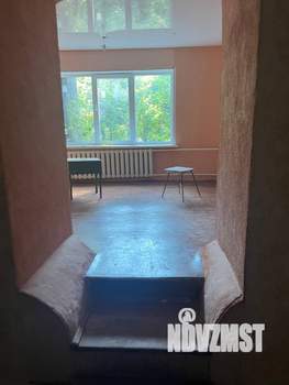 3-к квартира, вторичка, 68м2, 1/2 этаж