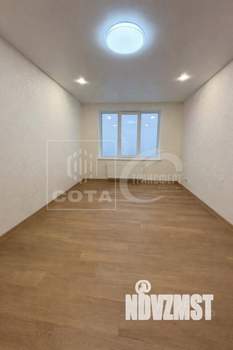 1-к квартира, вторичка, 42м2, 10/19 этаж