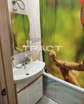 2-к квартира, вторичка, 46м2, 3/3 этаж