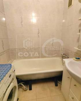 3-к квартира, вторичка, 74м2, 3/16 этаж