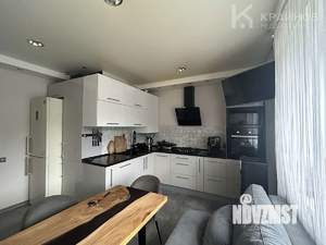 2-к квартира, вторичка, 84м2, 4/6 этаж